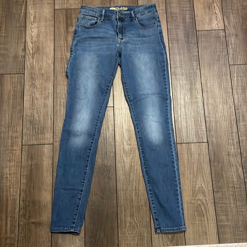 Like new skinny jeans